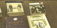 Библиотека Забайкальского драмтеатра пополнилась новой коллекцией томов пьес Островского